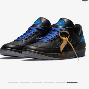 OFF-WHITE NIKE AIR JORDAN 2 RETRO LOW BLACK AND VARSITY ROYAL DJ4375-004 US 5